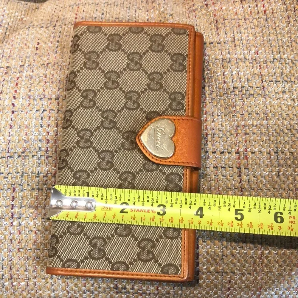 GUCCI GG Monogram Canvas & Leather Heart Clasp Full Length Continental Wallet